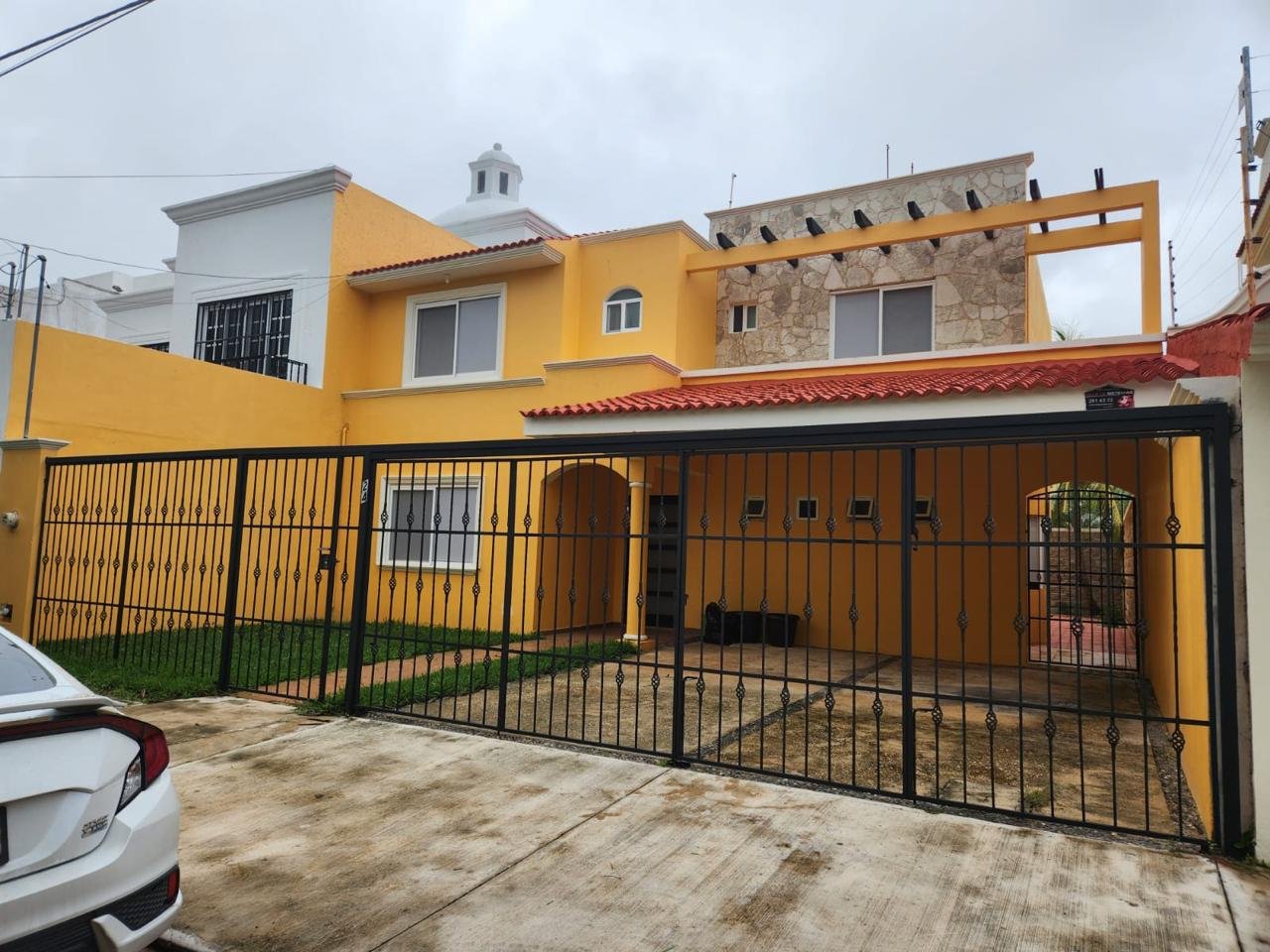 Casa en Renta en Casa en Renta en MZ 17, Cancún | 4 Recámaras, Jardín y 500 m², Cancún